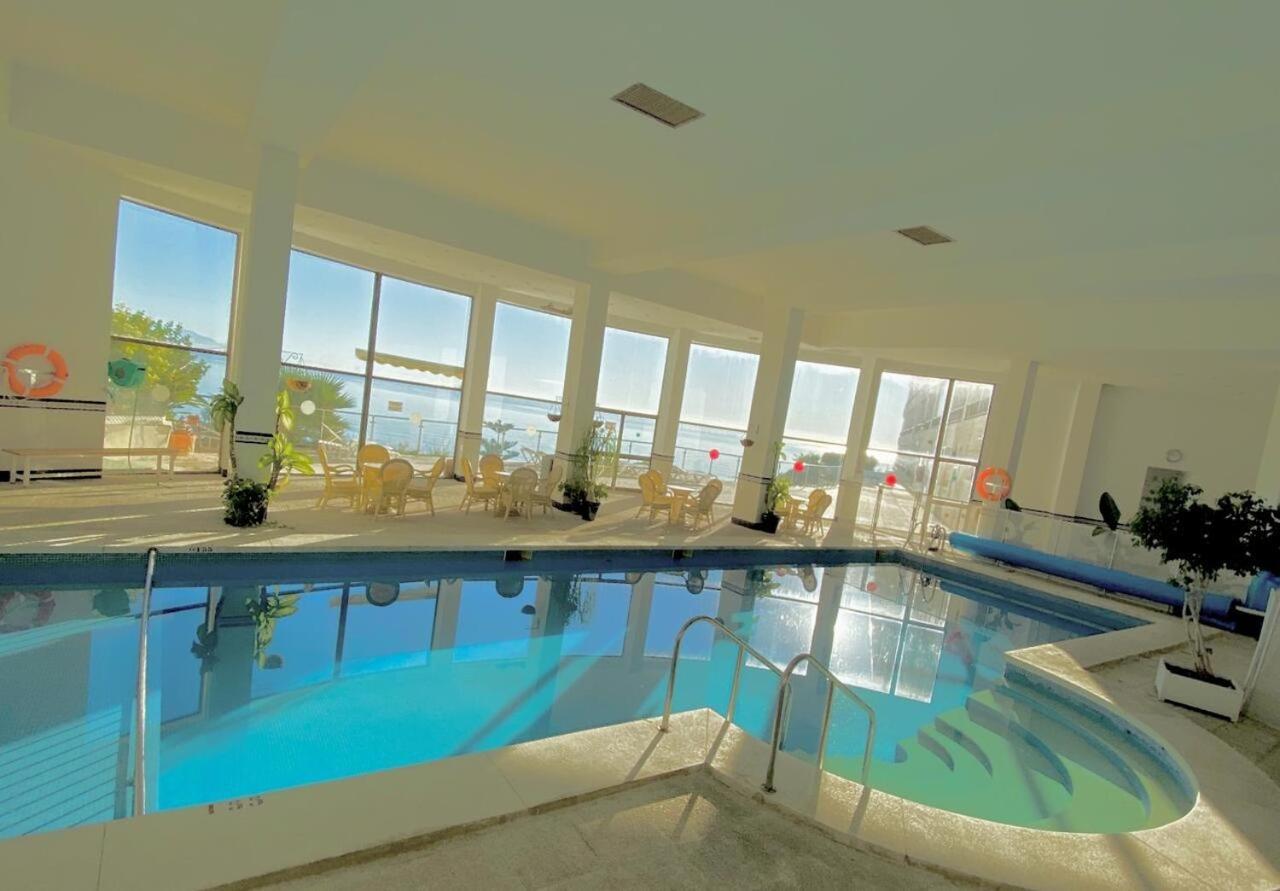 New Fabulous Beachfront Torremolinos Buitenkant foto